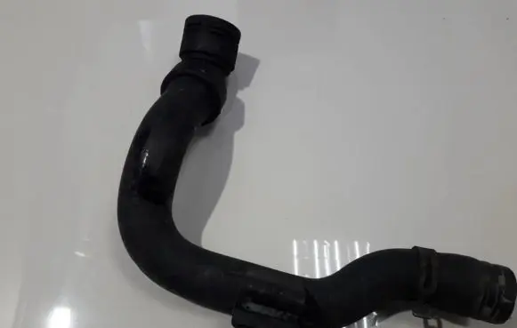 Audi A4 S4 B6 8E 8H Engine coolant pipe/hose 8e0121101c