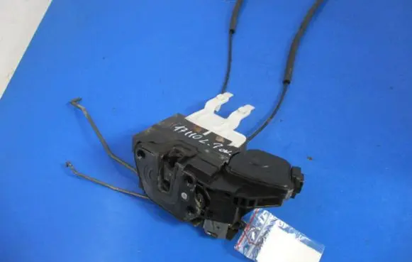 Hyundai Santa Fe Front door lock