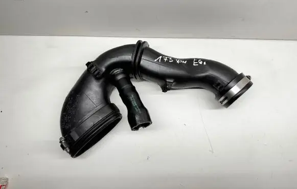 BMW 5 E60 E61 Turbo air intake inlet pipe/hose 13717794172 7794172 7792090