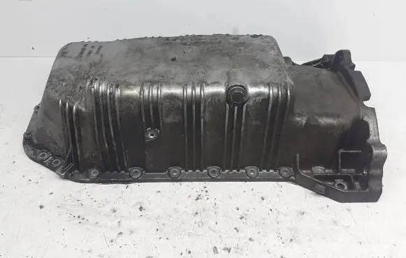 Oil sump