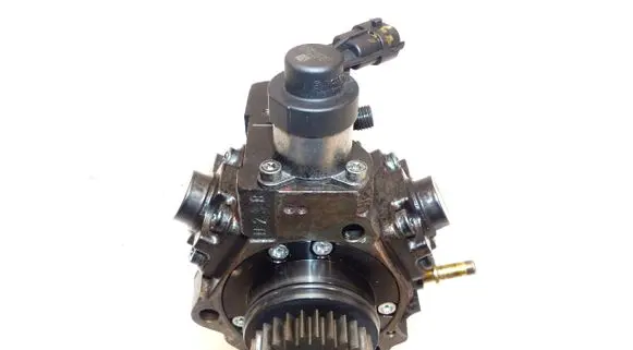 Fuel injection high pressure pump