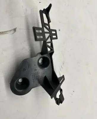 BMW 5 E60 E61 Holder (bracket) 6922299 52953010