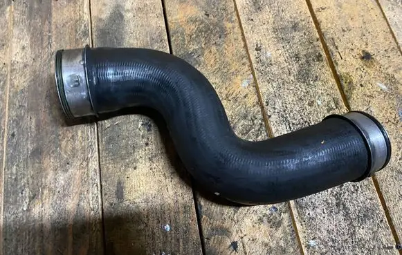 Mercedes-Benz E W211 Intercooler hose/pipe A2115282882 2115282882