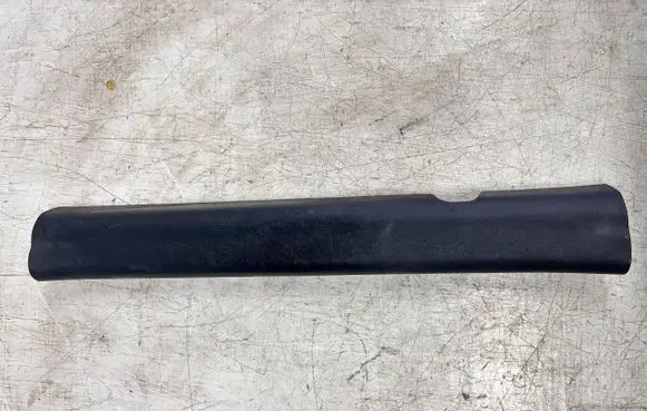 Hyundai i20 (PB PBT) Front sill trim cover 858711J000 858711J0009P