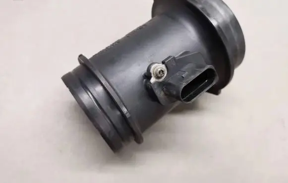Audi A6 S6 C6 4F Mass air flow meter
