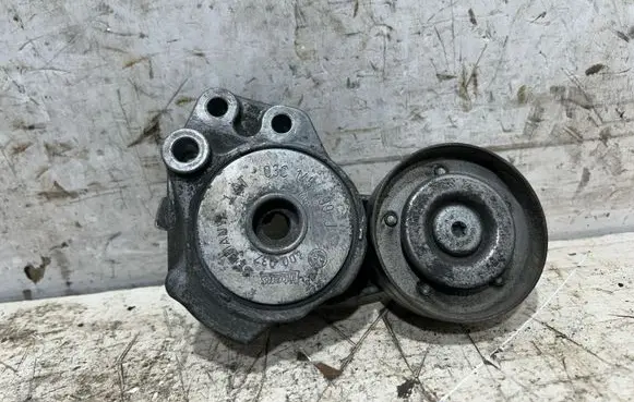 Volkswagen Golf V Generator/alternator belt tensioner 03C145299J
