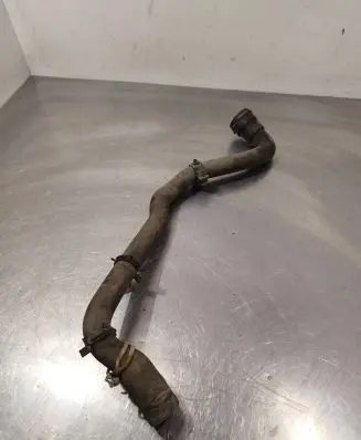 Ford Mondeo MK IV Engine coolant pipe/hose