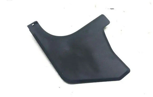Mercedes-Benz C W204 Foot area side trim A2046880106