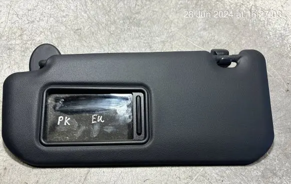 Toyota C-HR I Sun visor