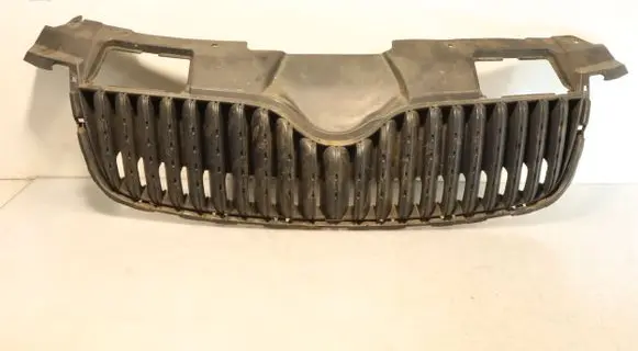 Skoda Fabia Mk2 (5J) Front grill