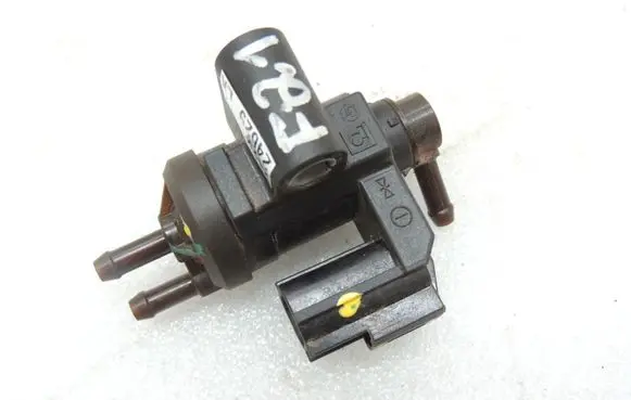 Ford Ranger Valve vacuum GK2Q9Y477AA