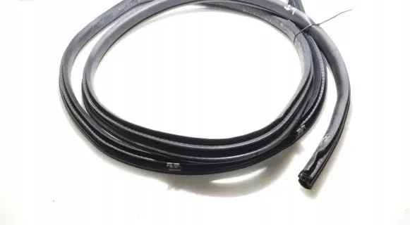 Nissan Micra K14 Rubber seal rear door 