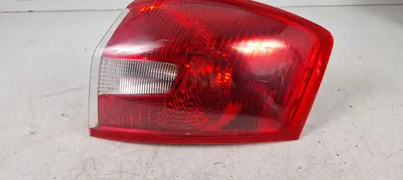 Ford Kuga I Rear/tail lights 167098