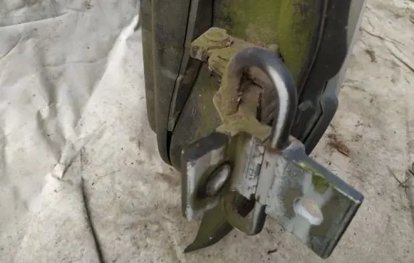 Audi 100 S4 C4 Rear door lower hinge