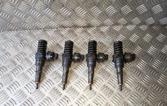 Fuel injectors set