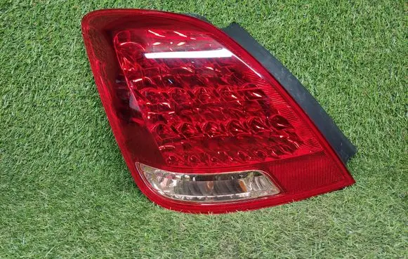 Toyota Crown S180 Rear/tail lights