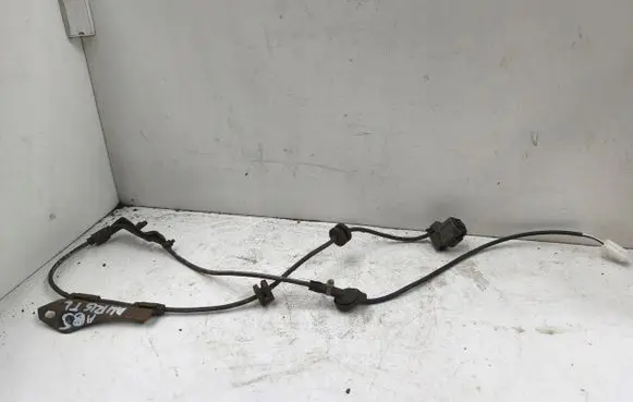 Toyota Auris 150 ABS brake wheel speed sensor 89546-05040