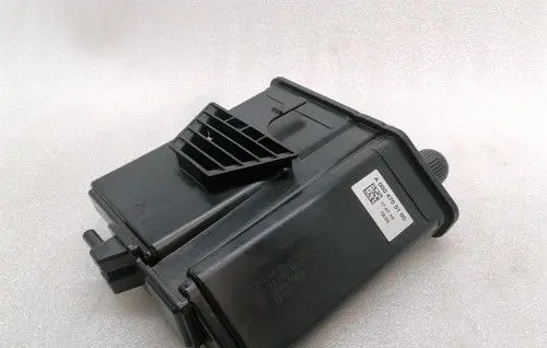 Mercedes-Benz AMG GT R190 C190 Coolant expansion tank/reservoir A0004705100