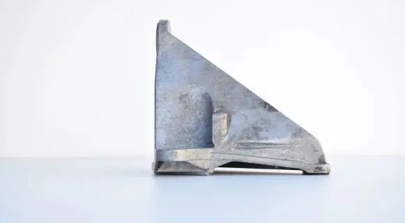 Audi A6 S6 C5 4B Gearbox mounting bracket 8D0399113AH