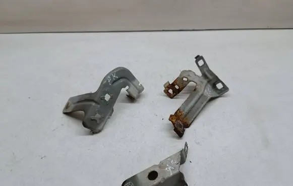 BMW 3 F30 F35 F31 Fender mounting bracket 7255821