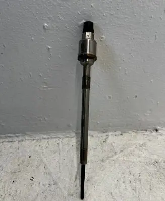 Opel Insignia A Glow plug 55579436