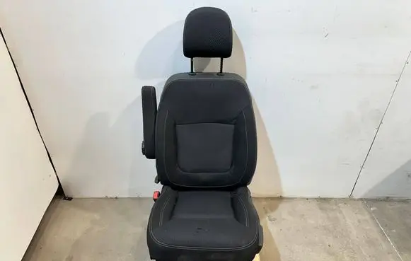 Renault Trafic III (X82) Front driver seat