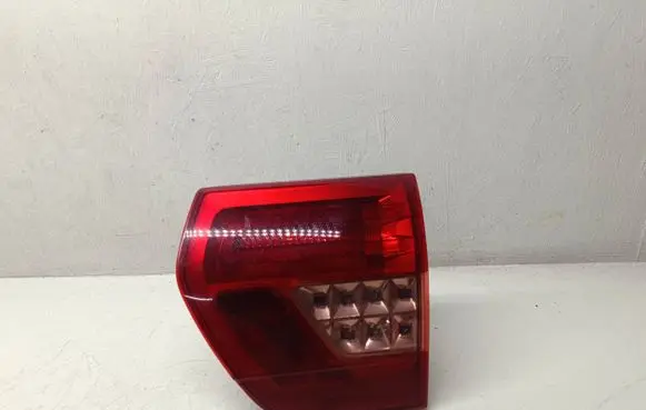 Citroen C5 Tailgate rear/tail lights 9681074280