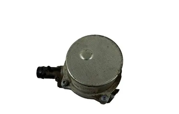 Dacia Dokker Vacuum pump 146505272R 15T0120008 705641000