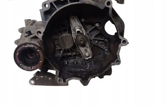 Volkswagen Fox Manual 5 speed gearbox HUY
