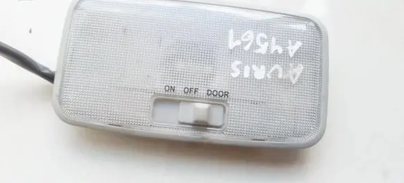 Toyota Auris 150 Rear seat light
