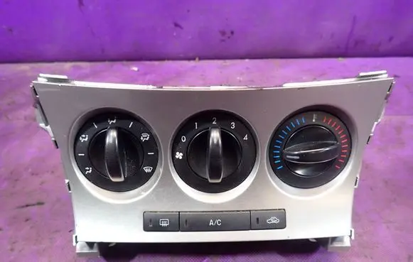 Mazda 3 II Climate control unit 