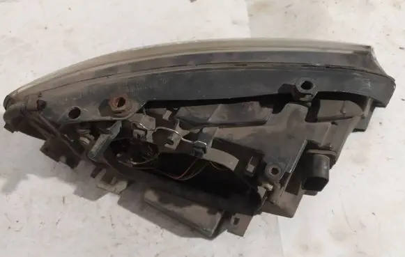 Seat Alhambra (Mk1) Headlight/headlamp 1305235610 1305235530