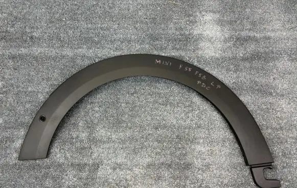 Mini One - Cooper F56 F55 Front arch trim 51777300819 L738