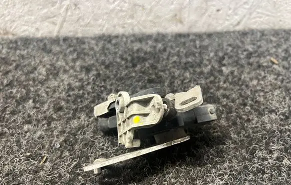 BMW i5 G60 Headlight/headlamp level sensor 6895466 6892224