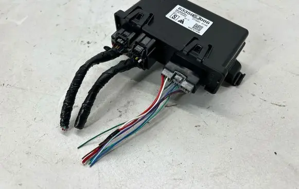 Subaru Forester SK Other control units/modules 63350SJ006 3054982 211930111