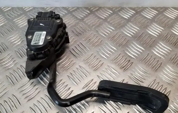 Seat Alhambra (Mk1) Accelerator throttle pedal 7M3721603D