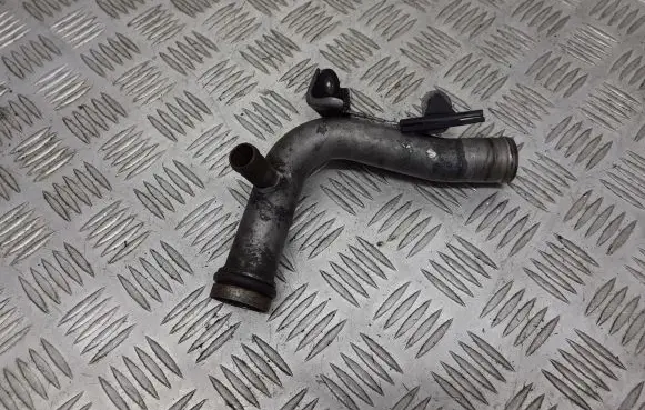 Renault Scenic II - Grand scenic II Engine coolant pipe/hose 8200370717B