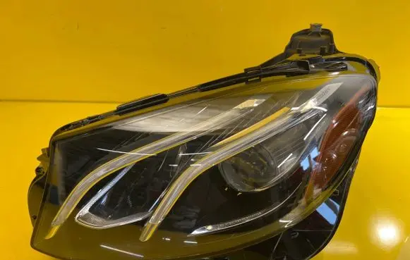 Mercedes-Benz E W213 Headlight/headlamp A2139069108