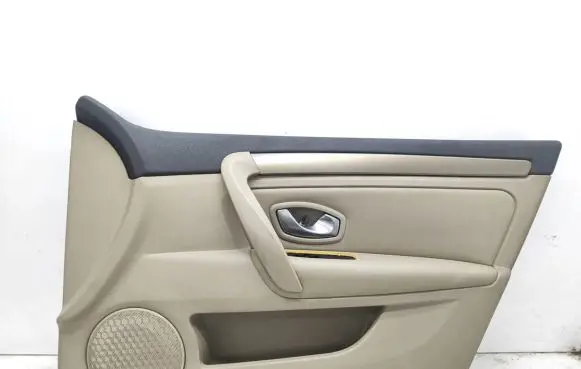Renault Laguna III Front door card panel trim 809000402R 806700005R 1008740