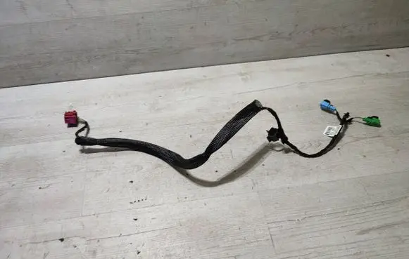 Volkswagen Touran III Front door wiring loom/harness boot 5TB971392J