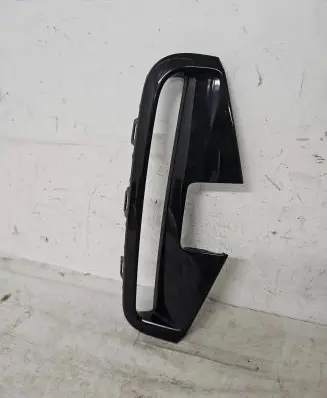 BMW 4 G22 G23 G24 G26 Front bumper lower grill 8077070 M115857711 5111