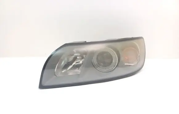 Volvo V50 Headlight/headlamp 30698648 0301198203