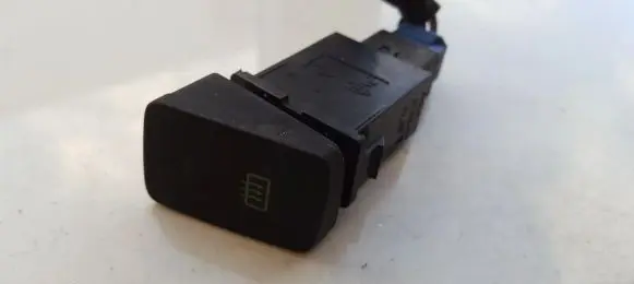 Nissan X-Trail T30 Windscreen/window heater switch