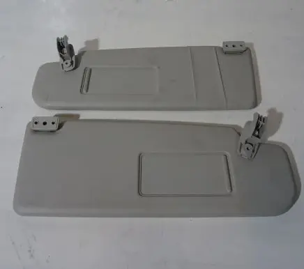 Sun visor