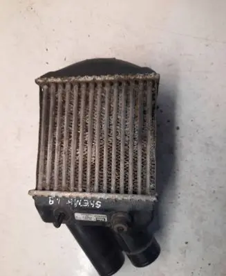 Renault Scenic I Intercooler radiator 7700838130B