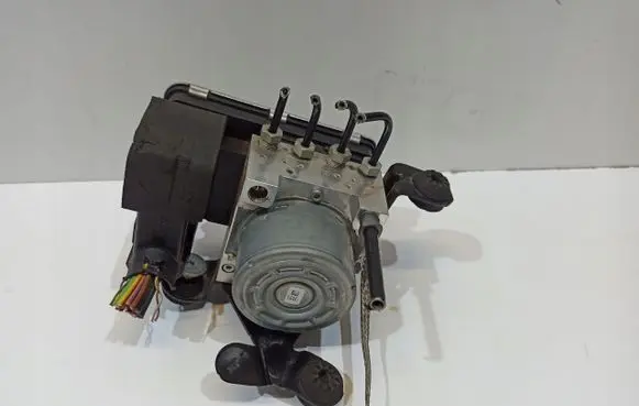 Volvo XC90 ABS Pump 