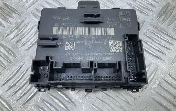 Audi A7 S7 4K8 Door control unit/module 4M1959793D