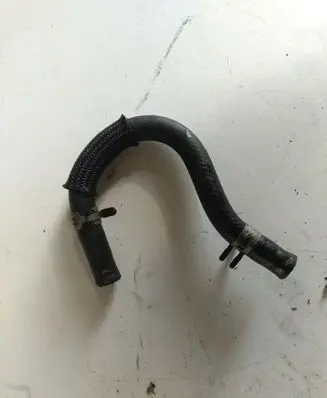 Toyota Avensis T250 Fuel line/pipe/hose 