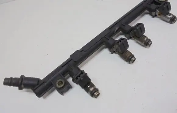 Fiat Punto (188) Fuel injector IWP160