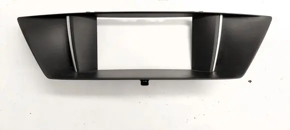 BMW X1 E84 Radio/GPS head unit trim 9258604